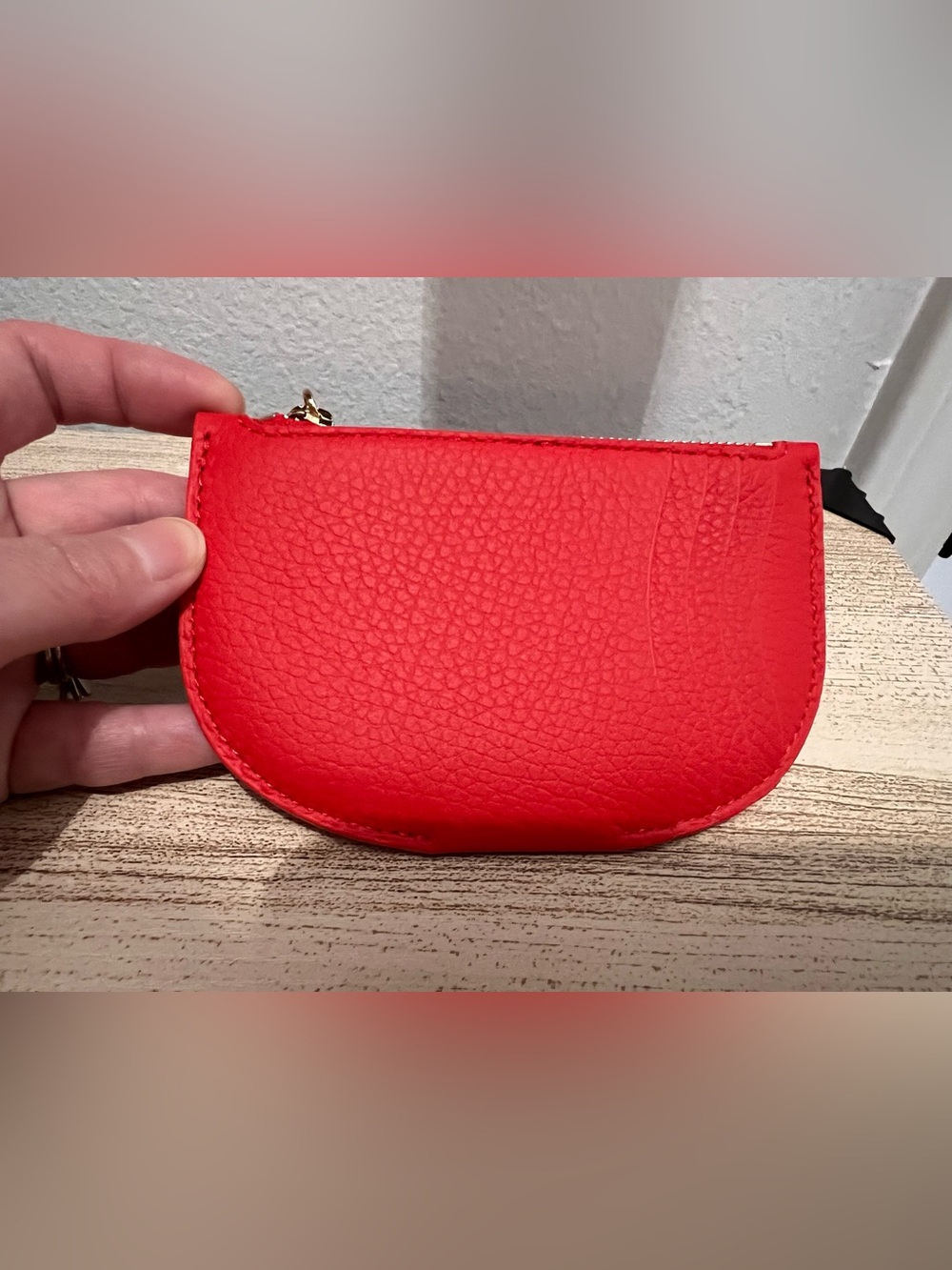Cuyana Cardholder - Picture 6 of 11